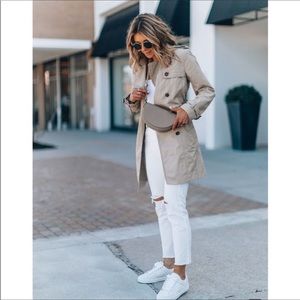 Tommy Hilfiger trench coat size 4❤️❤️❤️❤️
